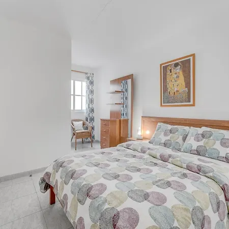 100m To A Spacious Apartm Daire Playa de San Juan (Tenerife)