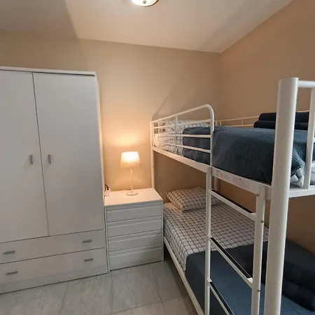 דירה 100m To A Spacious Apartm *